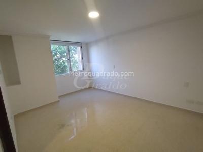 Apartamento de 2 alcobas en arriendo en El Poblado, Medellín, 98 m² · foto 9 de 16