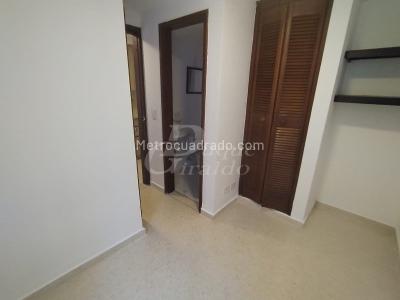 Apartamento de 2 alcobas en arriendo en El Poblado, Medellín, 98 m² · foto 14 de 16