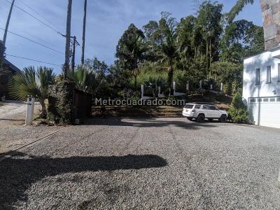 Casa de 4 alcobas en arriendo en El Escobero, Envigado, 600 m² · foto 5 de 20