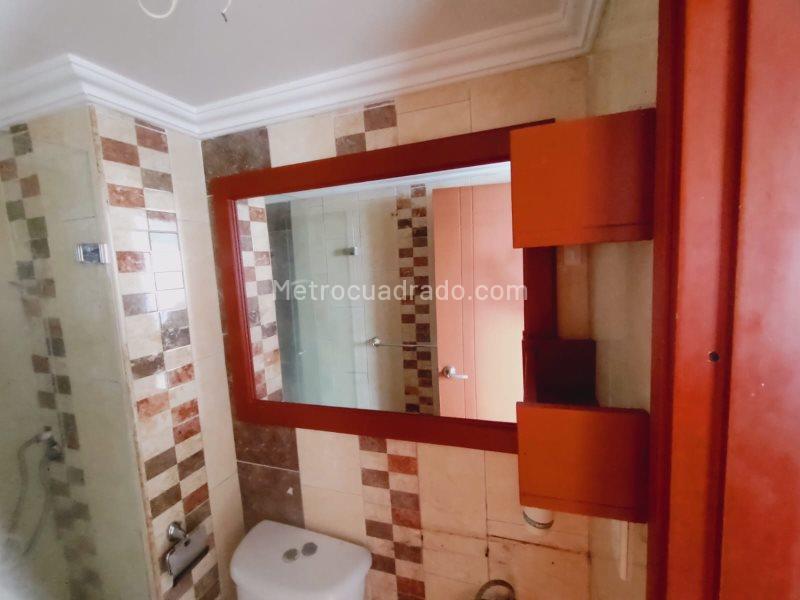 Apartamento con Vista Panorámica de 2 Alcobas en Robledo - 2