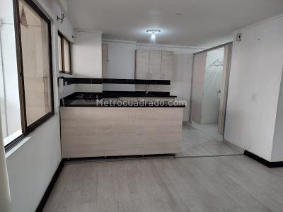 Apartamento de 3 alcobas en arriendo en Laureles, Medellín, 90 m² · foto 2 de 17