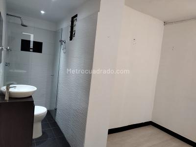 Apartamento de 3 alcobas en arriendo en Laureles, Medellín, 90 m² · foto 11 de 17