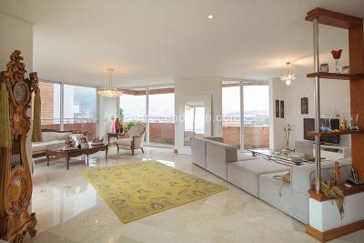 Apartamento en venta en Laureles, Medellín · foto 3 de 20