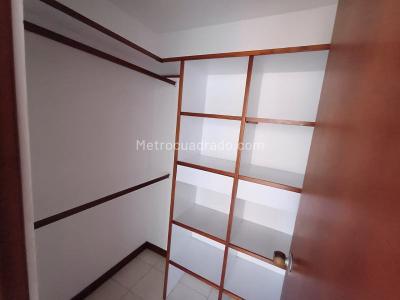 Apartamento en arriendo en Pontevedra, Envigado · foto 15 de 16