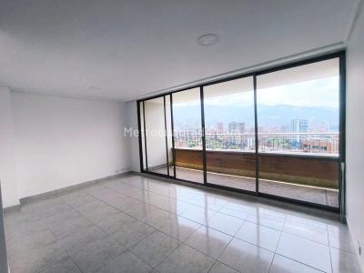 Apartamento de 3 alcobas en arriendo en Colombia, Medellín, 110 m² · foto 3 de 15