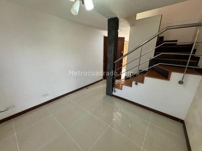 Casa en venta en Las Antillas, Envigado · foto 3 de 20