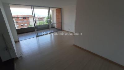 Apartamento de 2 alcobas en arriendo en El Esmeraldal, Envigado, 84 m² · foto 4 de 20