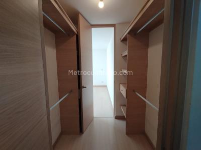 Apartamento de 2 alcobas en arriendo en El Esmeraldal, Envigado, 84 m² · foto 11 de 20