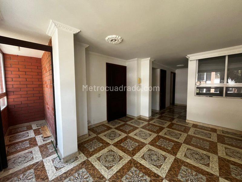 3BR Apartment for Rent in Veldromo (Laureles) with Parking - 6