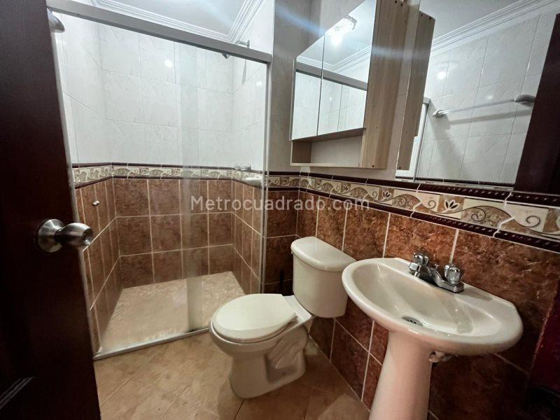 3BR Apartment for Rent in Veldromo (Laureles) with Parking - 7