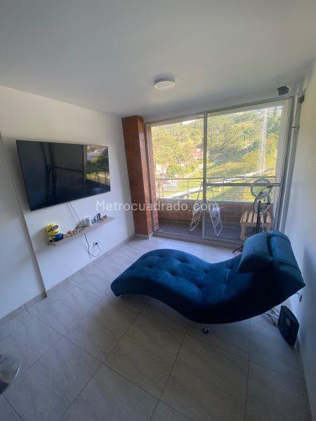 Apartamento Amoblado de 2 Alcobas en Piso 11 en Machado - 2