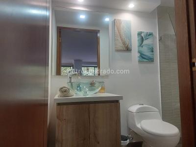 Apartamento de 3 alcobas en venta en El Poblado, Medellín, 175 m² · foto 9 de 20