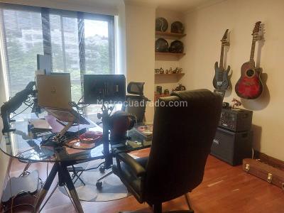 Apartamento de 3 alcobas en venta en El Poblado, Medellín, 175 m² · foto 14 de 20