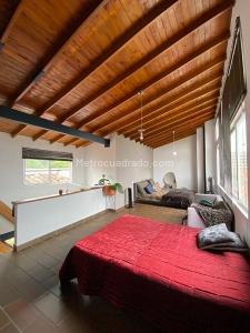 Apartamento en venta en El Poblado, Medellín · foto 4 de 7