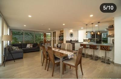 Casa de 5 alcobas en venta en El Trapiche, Sabaneta, 697 m² · foto 4 de 20