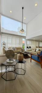 Casa de 5 alcobas en venta en El Trapiche, Sabaneta, 697 m² · foto 8 de 20