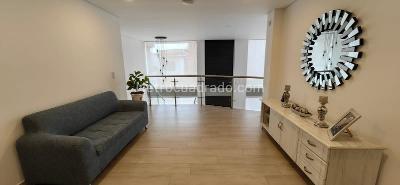 Casa de 5 alcobas en venta en El Trapiche, Sabaneta, 697 m² · foto 19 de 20