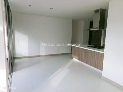 Apartamento de 2 alcobas en arriendo en El Poblado, Medellín, 90 m² · foto 2 de 17