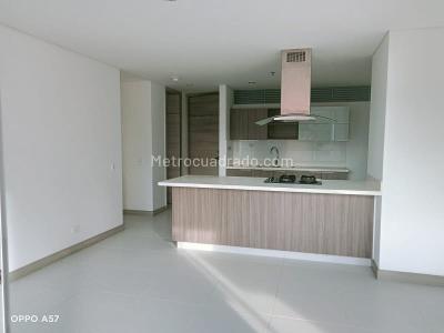 Apartamento de 2 alcobas en arriendo en El Poblado, Medellín, 90 m² · foto 6 de 17