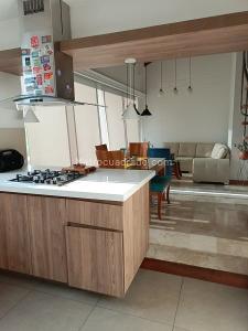 Apartamento de 4 alcobas en arriendo en Santa Maria De Los Angeles, Medellín, 165 m² · foto 6 de 19