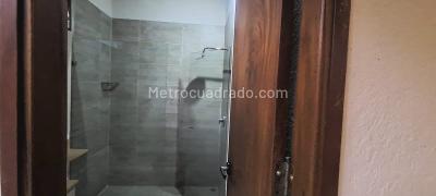 Casa de 3 alcobas en venta en Loma El Escobero, Envigado, 500 m² · foto 7 de 20
