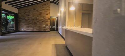 Casa de 3 alcobas en venta en Loma El Escobero, Envigado, 500 m² · foto 19 de 20
