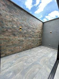 Casa de 4 alcobas en venta en Barro Blanco, Rionegro, 220 m² · foto 3 de 11