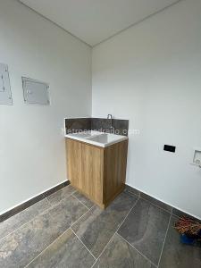 Casa de 4 alcobas en venta en Barro Blanco, Rionegro, 220 m² · foto 4 de 11