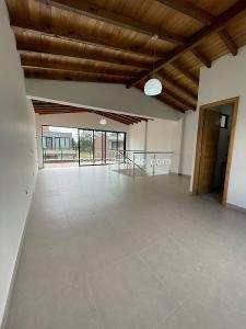 Casa de 4 alcobas en venta en Barro Blanco, Rionegro, 220 m² · foto 7 de 11