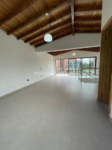 Casa de 4 alcobas en venta en Barro Blanco, Rionegro, 220 m² · foto 9 de 11