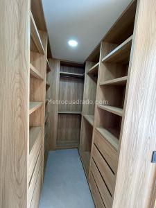 Casa de 4 alcobas en venta en Barro Blanco, Rionegro, 220 m² · foto 11 de 11