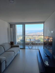 Apartamento de 2 alcobas en venta en Las Lomitas, Sabaneta, 80 m² · foto 10 de 20