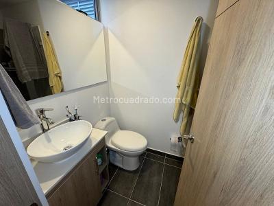 Apartamento de 3 alcobas en venta en El Chingui, Envigado, 80 m² · foto 10 de 20