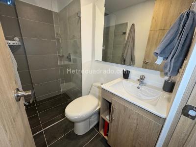 Apartamento de 3 alcobas en venta en El Chingui, Envigado, 80 m² · foto 11 de 20