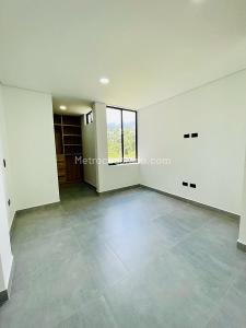 Casa de 4 alcobas en venta en Barro Blanco, Rionegro, 220 m² · foto 14 de 20