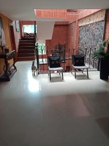 Casa de 5 alcobas en venta en San Jose, Sabaneta, 410 m² · foto 18 de 20