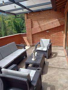 Casa de 5 alcobas en venta en San Jose, Sabaneta, 410 m² · foto 19 de 20