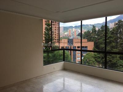 Apartamento de 5 alcobas en venta en El Poblado, Medellín, 260 m² · foto 8 de 19