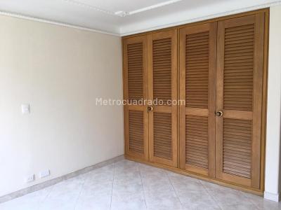 Apartamento de 5 alcobas en venta en El Poblado, Medellín, 260 m² · foto 11 de 19