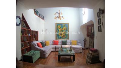 Casa de 5 alcobas en venta en Simon Bolivar, Medellín, 344 m² · foto 6 de 20