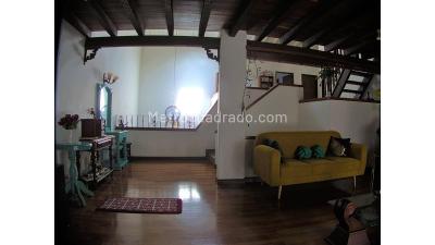 Casa de 5 alcobas en venta en Simon Bolivar, Medellín, 344 m² · foto 11 de 20