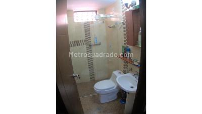 Casa de 5 alcobas en venta en Simon Bolivar, Medellín, 344 m² · foto 19 de 20