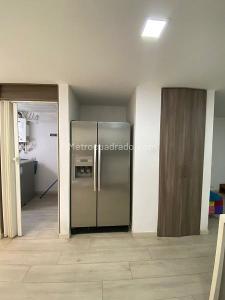 Casa de 5 alcobas en venta en El Poblado, Medellín, 260 m² · foto 11 de 19