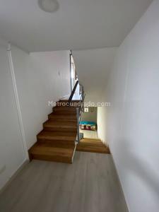 Casa de 5 alcobas en venta en El Poblado, Medellín, 260 m² · foto 13 de 19