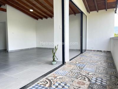 Apartamento de 4 alcobas en venta en Estadio, Medellín, 212 m² · foto 8 de 20