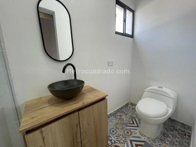 Apartamento de 4 alcobas en venta en Estadio, Medellín, 212 m² · foto 17 de 20