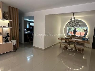 Apartamento en venta en La Frontera, Envigado · foto 2 de 20