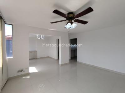 Apartamento de 4 alcobas en venta en El Poblado, Medellín, 162 m² · foto 3 de 20
