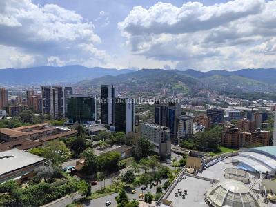 Apartamento de 4 alcobas en venta en El Poblado, Medellín, 162 m² · foto 5 de 20