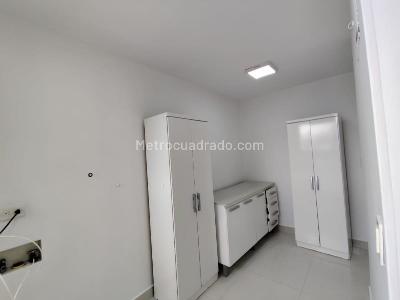 Apartamento de 4 alcobas en venta en El Poblado, Medellín, 162 m² · foto 11 de 20